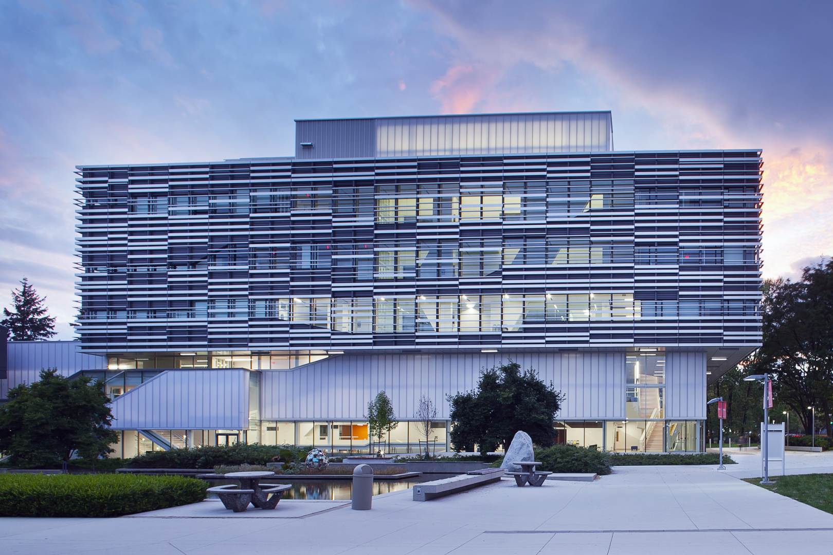 Langara College Science and Technology Building