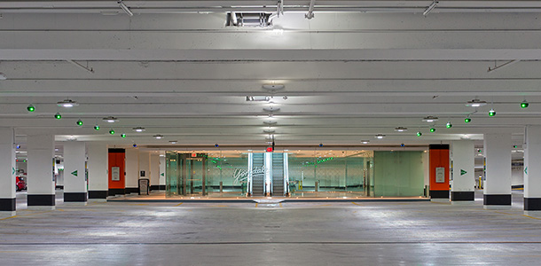 Yorkdale-Shopping-Centre_Parksmart-certification